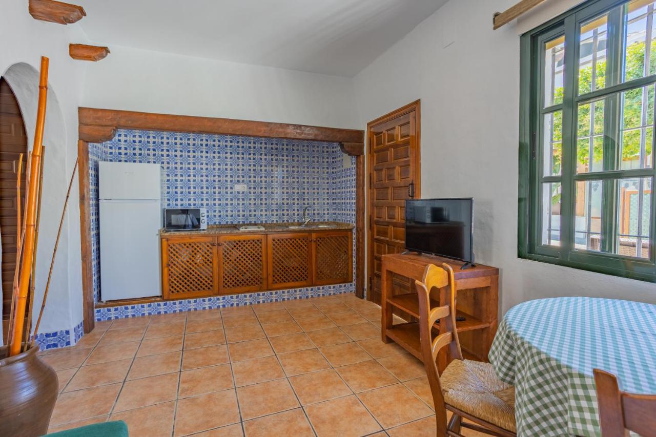 Apartamentos El Roqueo Conil De La Frontera Exterior foto